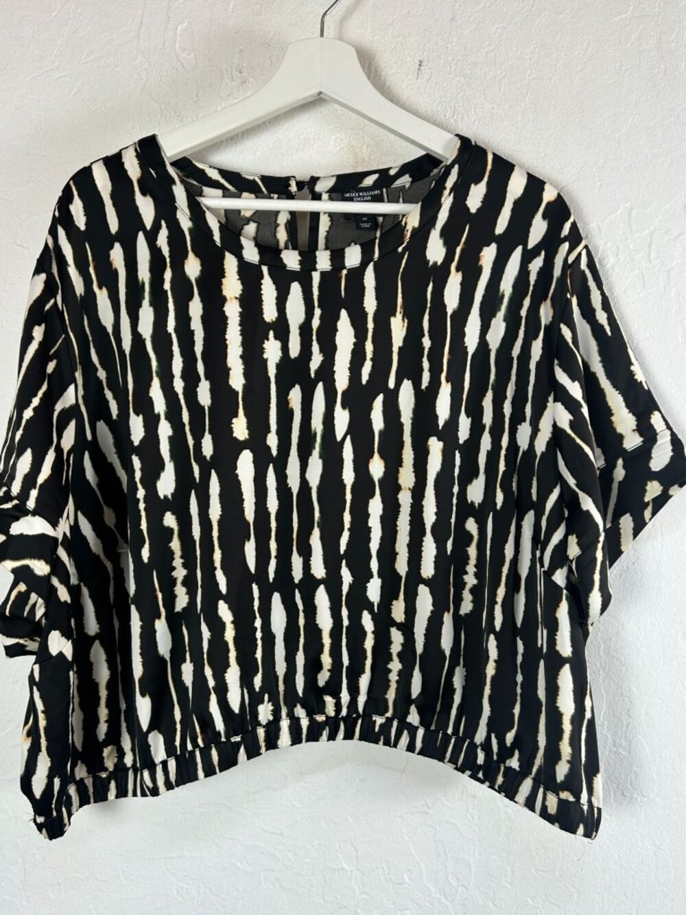 Nicole Williams English X Bar III Womens Black White Abstract Print Crop Top 3X